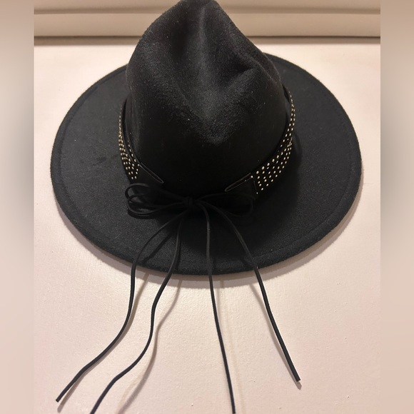 Fashion hat - Picture 2 of 4